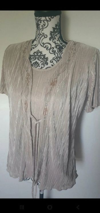 Haut manches courtes habillé