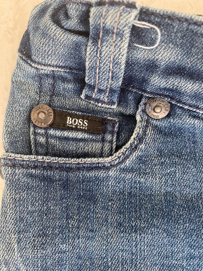 Jean Boss garçon 4 ans - photo numéro 6