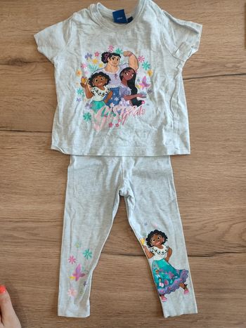 Ensemble 18/24 mois