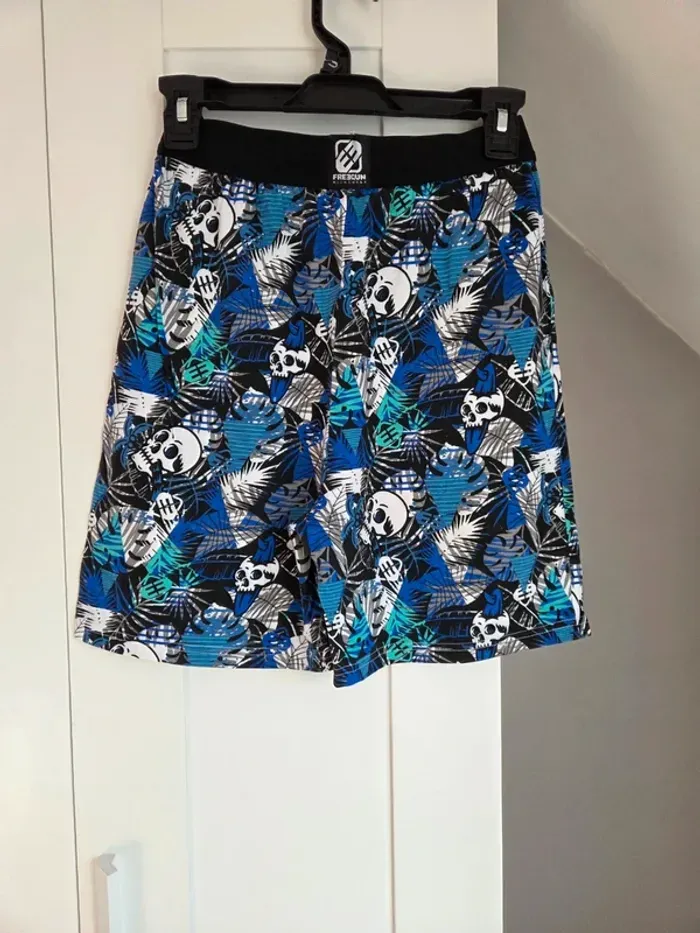 Short bermuda Freegun garçon taille 16 ans neuf - photo numéro 3