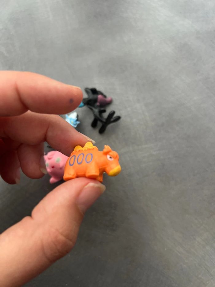 Lot petites figurines - photo numéro 8