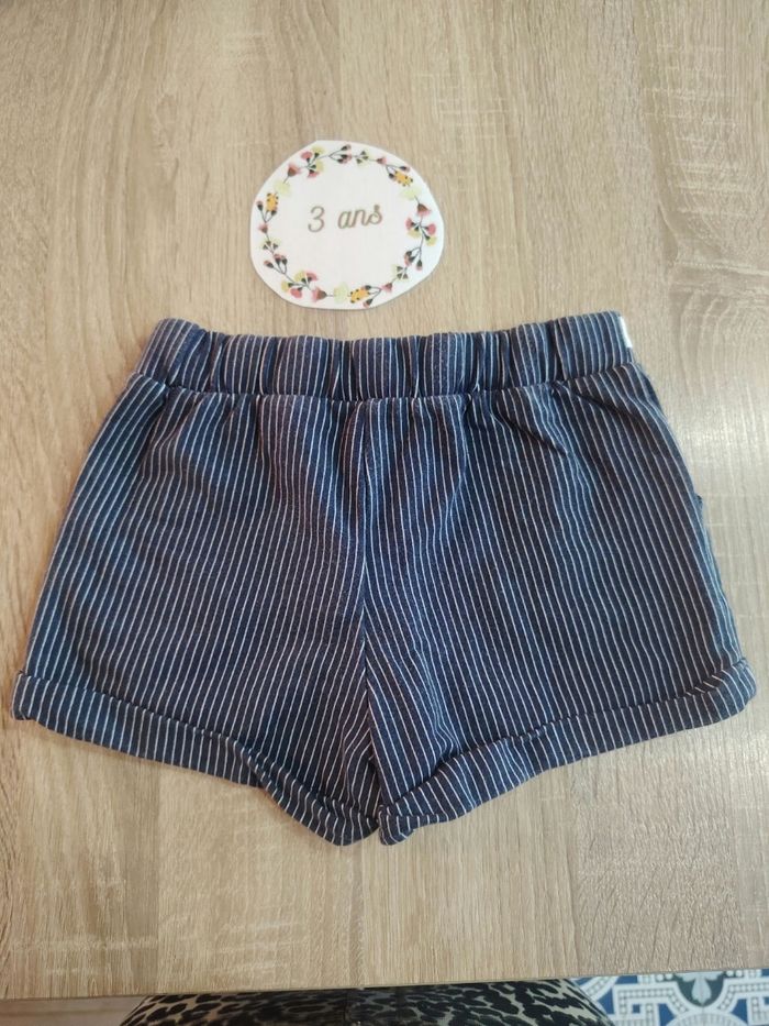 Short fille en coton 3ans okaidi tbe - photo numéro 2