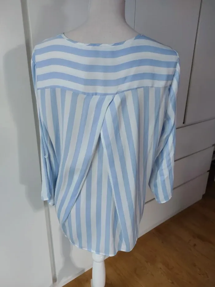 Blouse manches 3/4 col V rayée - photo numéro 6