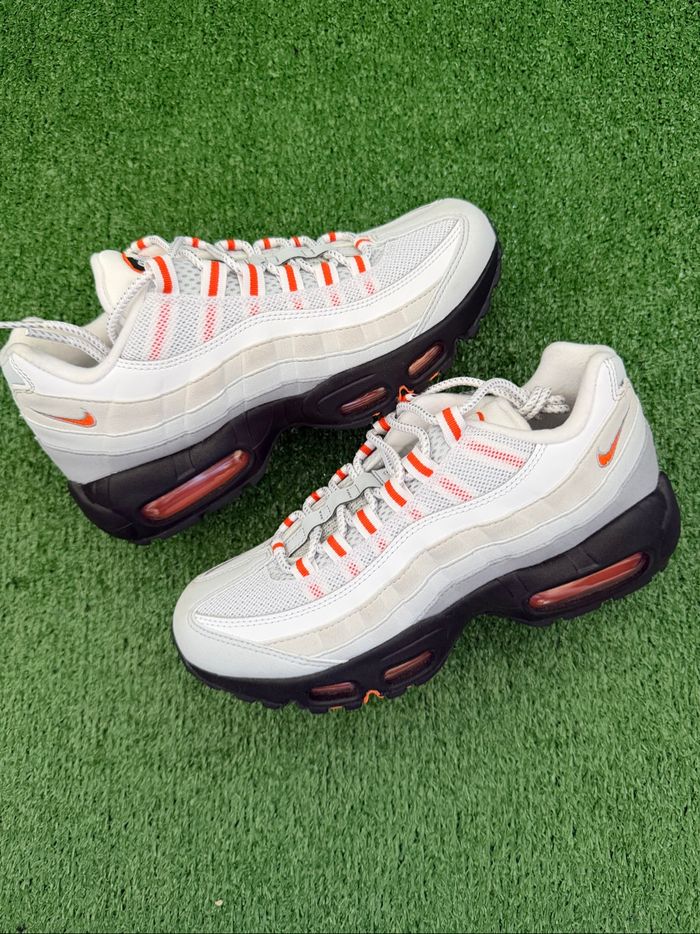 Nike Air Max 95 Gris et Orange - photo numéro 10
