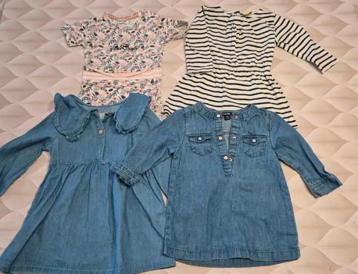 Lot robes 9 mois