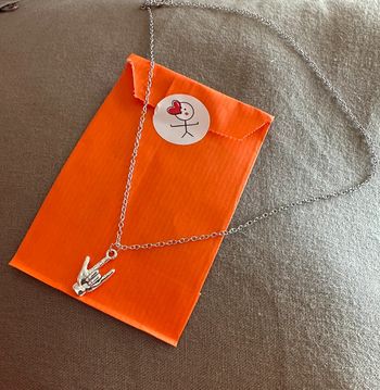 Chaine pendentif main 🤘🏻