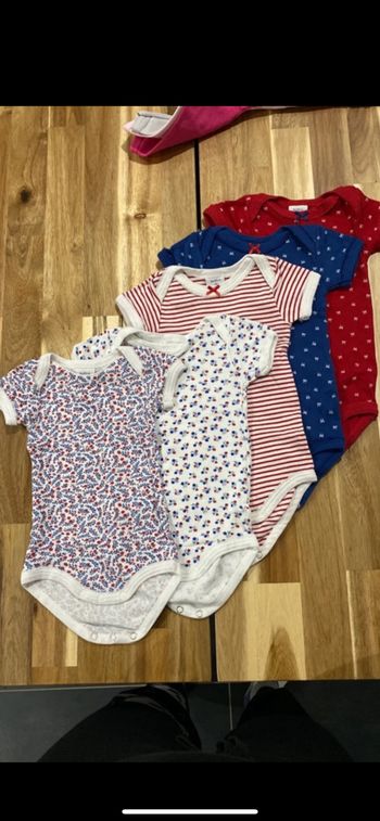 Bodies manche courte