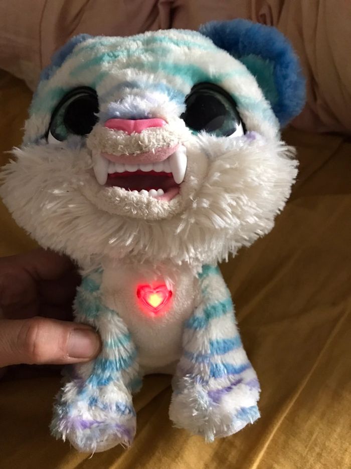 Peluche interactive North le tigre polaire marque FurReal - photo numéro 16