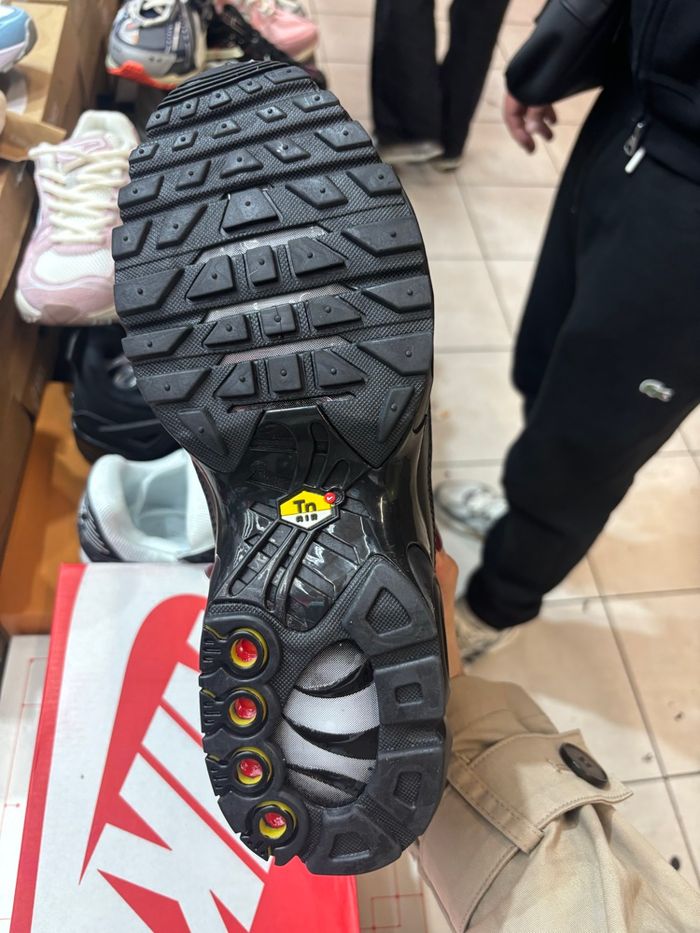 Tn noir authentique - photo numéro 5