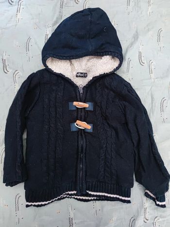 Gilet bleu marine fourré duffle-coat T.24 mois