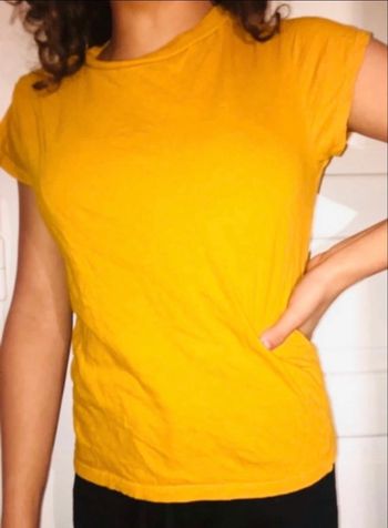 Crop top jaune moutarde xs 