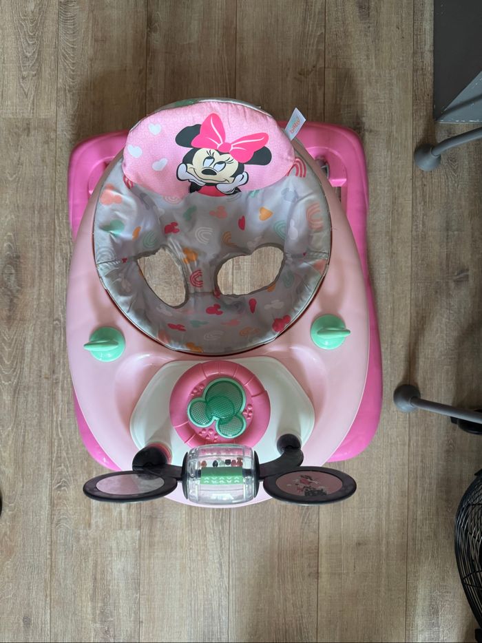 Trotteuse Minnie mousse