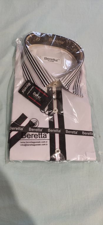 Chemise homme taille L (41-42) neuve