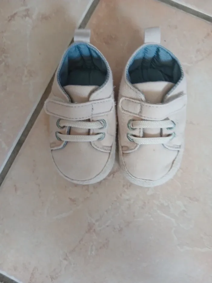Lot de chaussures bébé garçon - photo numéro 3
