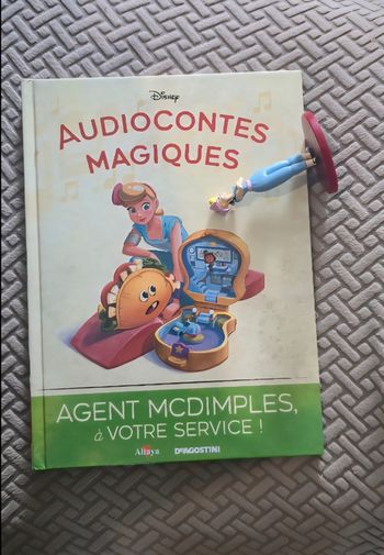 Numéro 143 Livre + figurine édition audiocontes Magiques Altaya édition disney audio compte conte