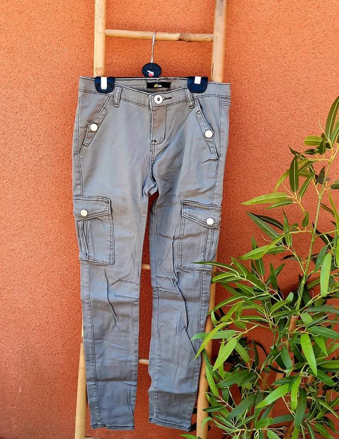 Jean Mim taille 34 - photo numéro 2