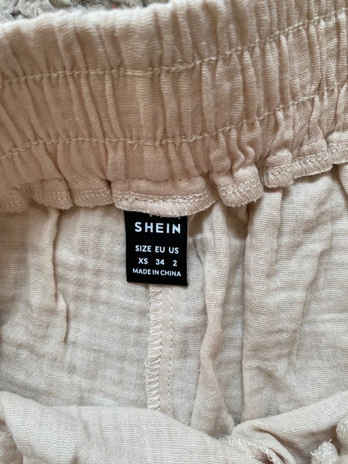 Ensemble beige et blanc - photo numéro 5
