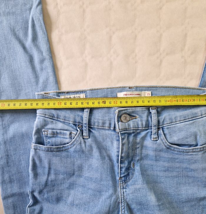 Jeans femme Levi's Strauss  710 , super skinny  , taille 34  , bleu - photo numéro 7