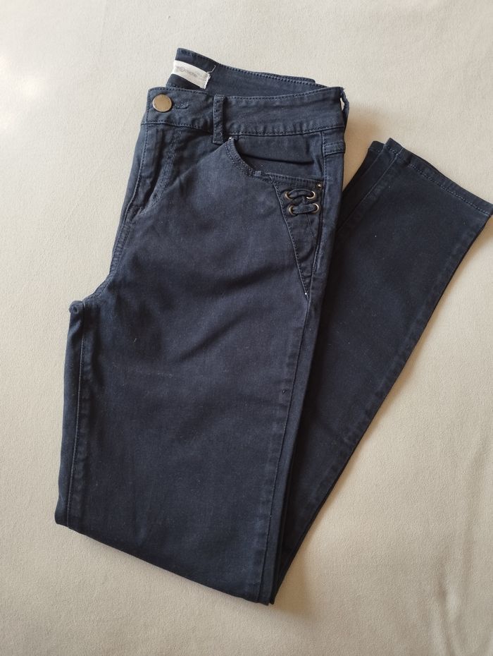 Pantacourt femme cache cache 38