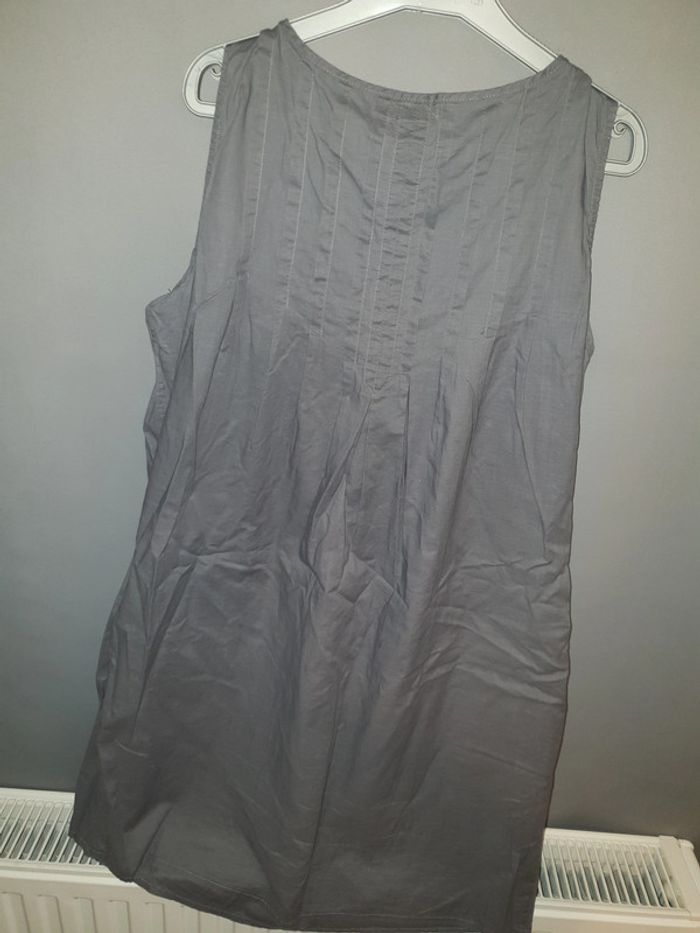 Robe courte légère - photo numéro 2