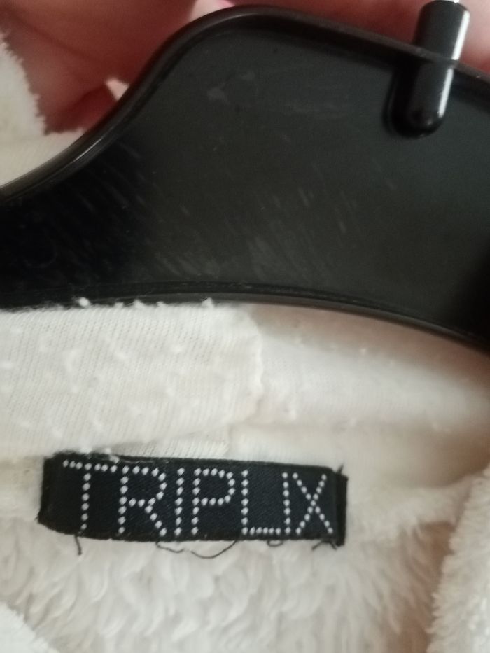 Pull taille 12/14ans triplix - photo numéro 7