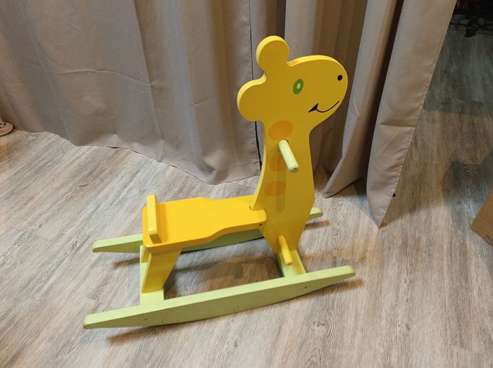 Bascule en bois girafe. - photo numéro 2