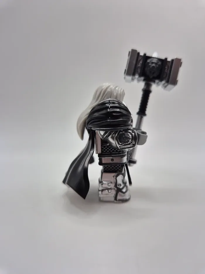 Figurine type lego Arthas World Of Warcraft - photo numéro 4