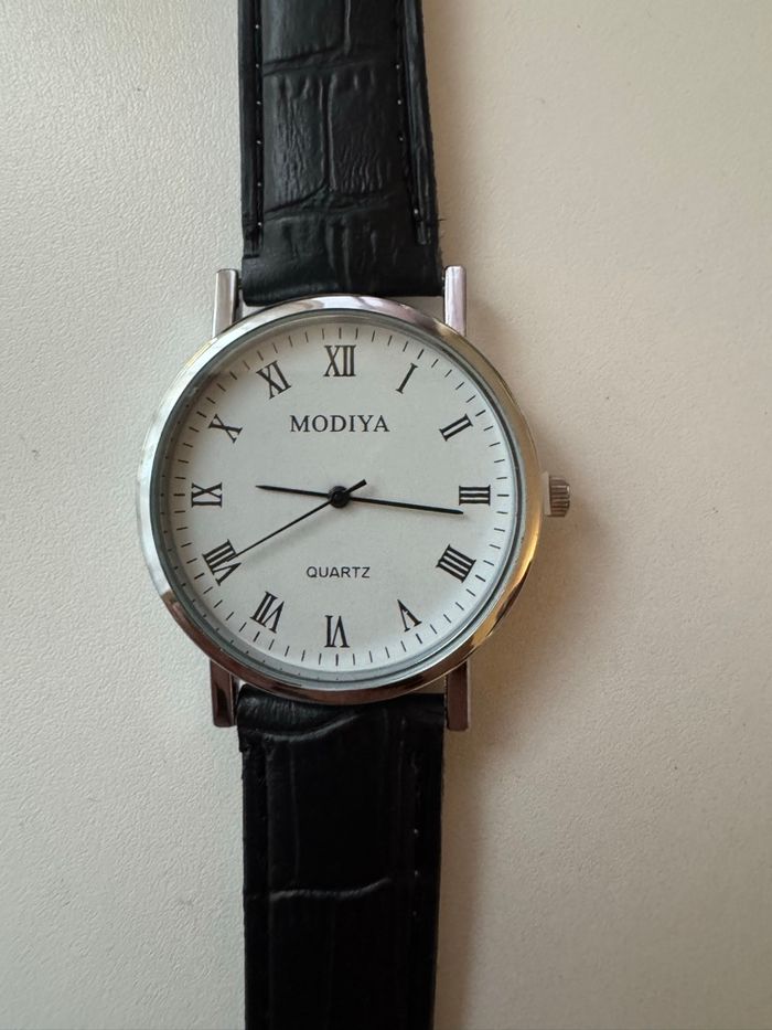Montre modiya quartz