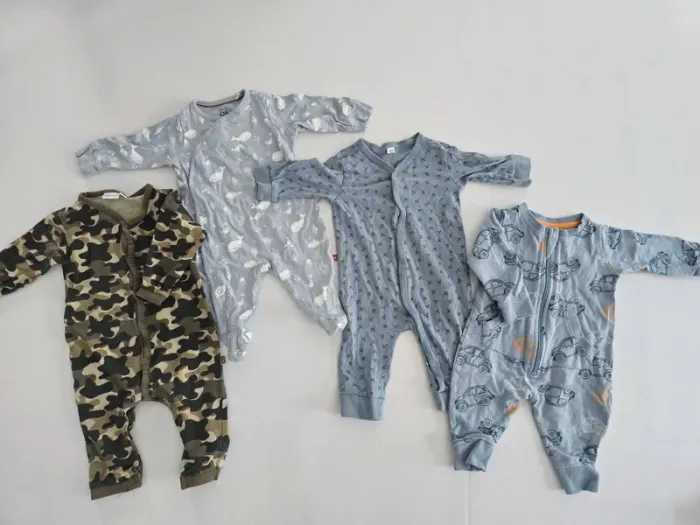 Lot de 4 pyjamas mi saison