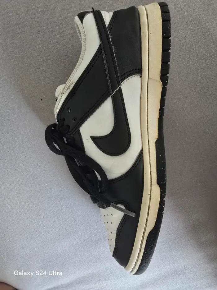 Nike dunk Low Rétro Panda - Taille 36,5 - photo numéro 6