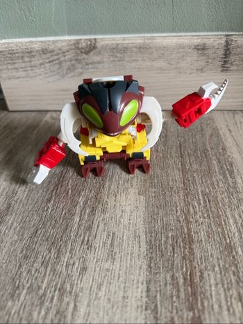 Figurine Transformers Bumblebee