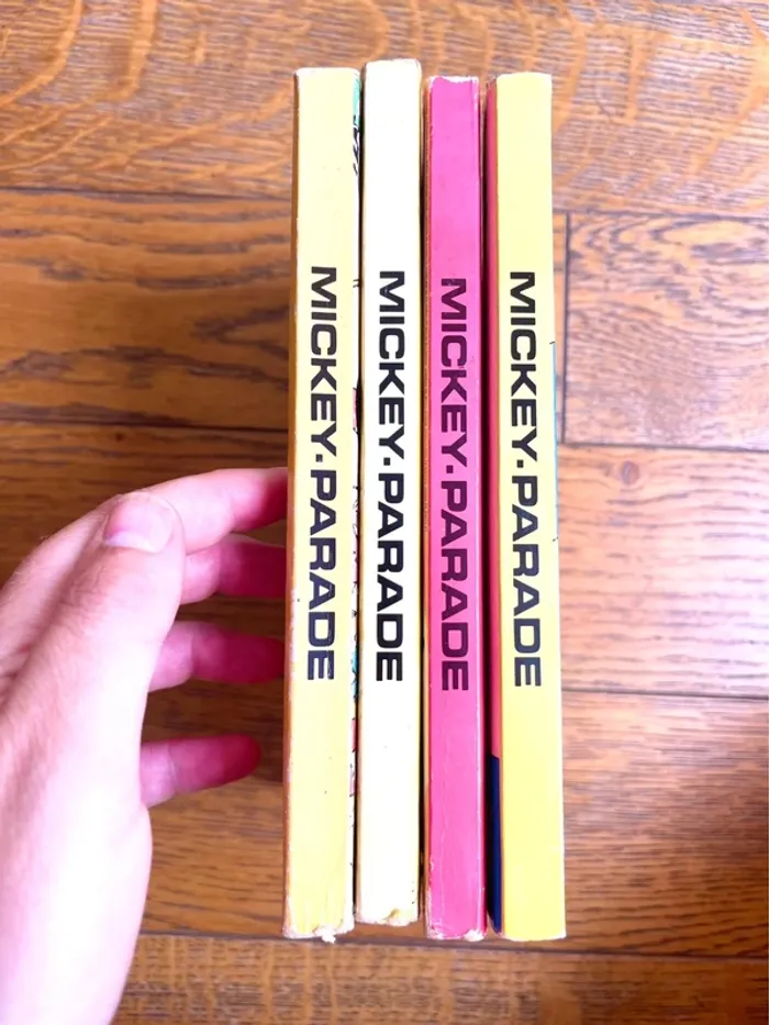 Lot de 4 Magazines Mickey Parade – Éditions Vintage Rares - photo numéro 4