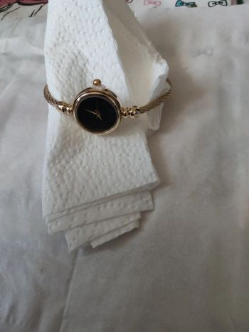 Montre tout poignet réglable