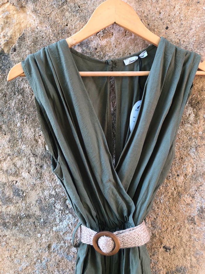 Combinaison verte à poches et ceinture - photo numéro 3