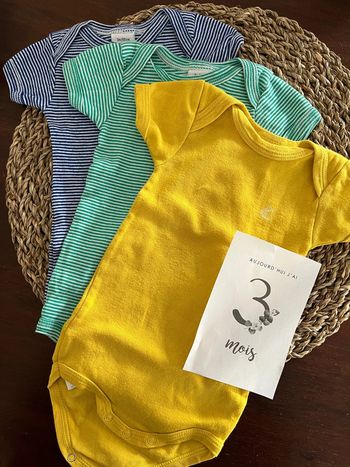 Lot bodys été Petit Bateau