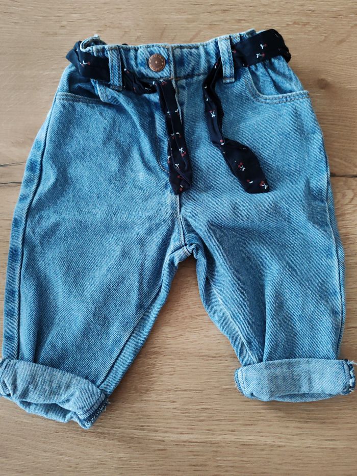 Jean bébé fille neuf 9 mois