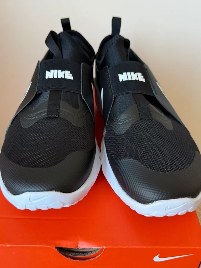 Baskets Nike - photo numéro 2