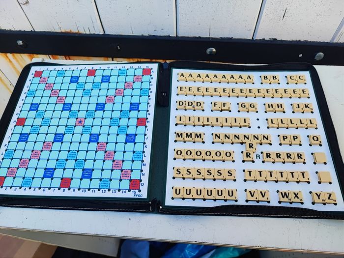 Jeu de société scrabble - photo numéro 4
