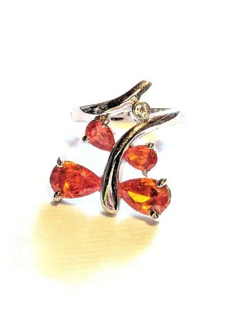 Bague Fine Tige Feuilles Oranges Facettes Pierre Strass Feuillage Bijou Argenté Fantaisie Femmes