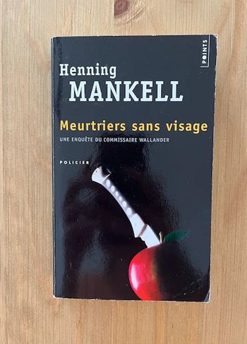 Livre - Meurtriers sans visage : une enquête du commissaire Wallander - Henning Mankell