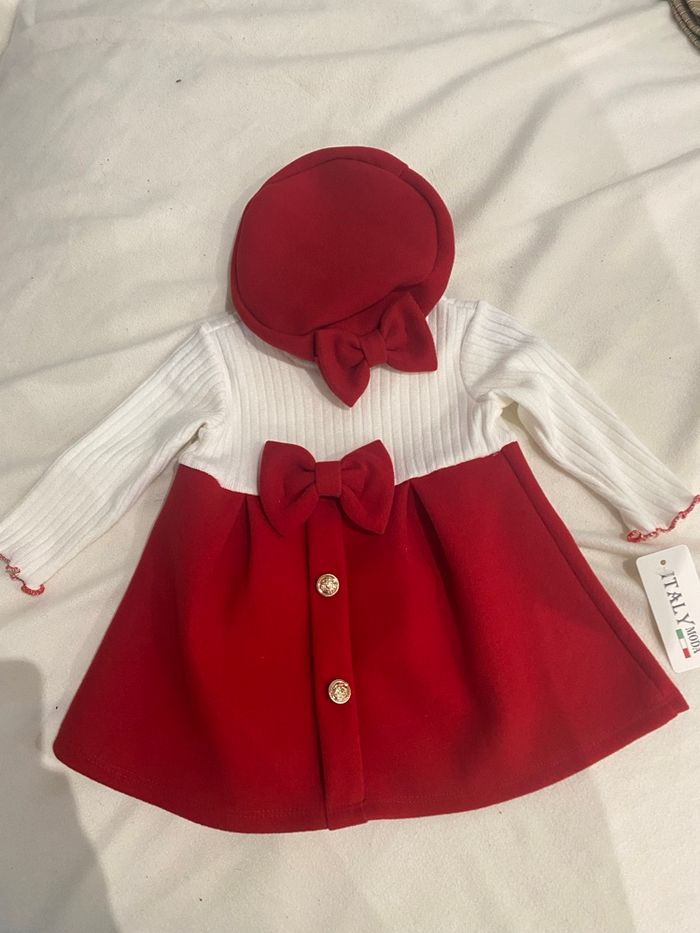 Robe bébé fille avec béret et noeud - photo numéro 3
