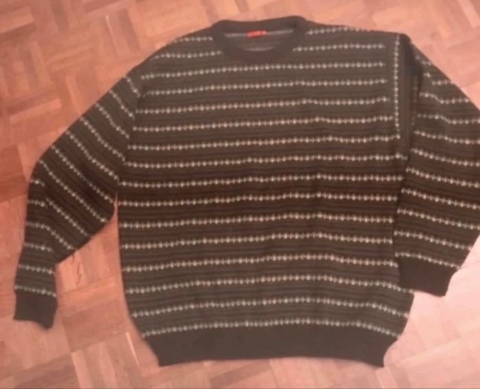 Pull ras du cou