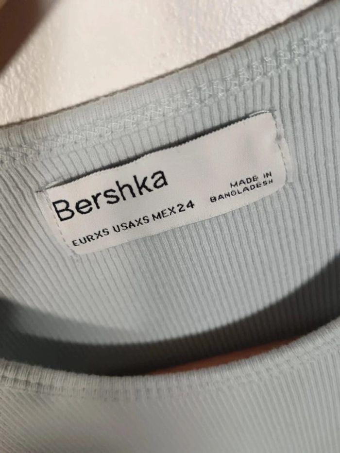 Top bleu clair bershka 34 - photo numéro 3