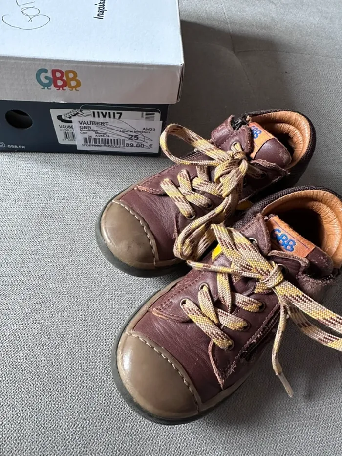 Chaussures montantes