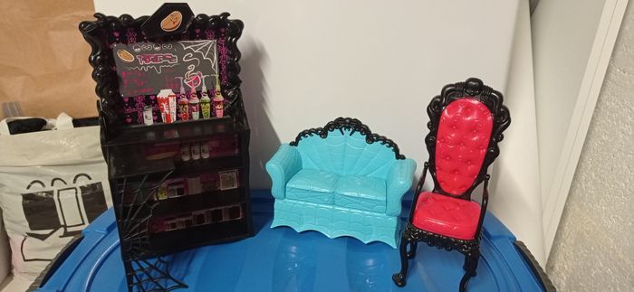 Monster high