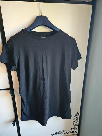 Tee-shirt noir pour femme