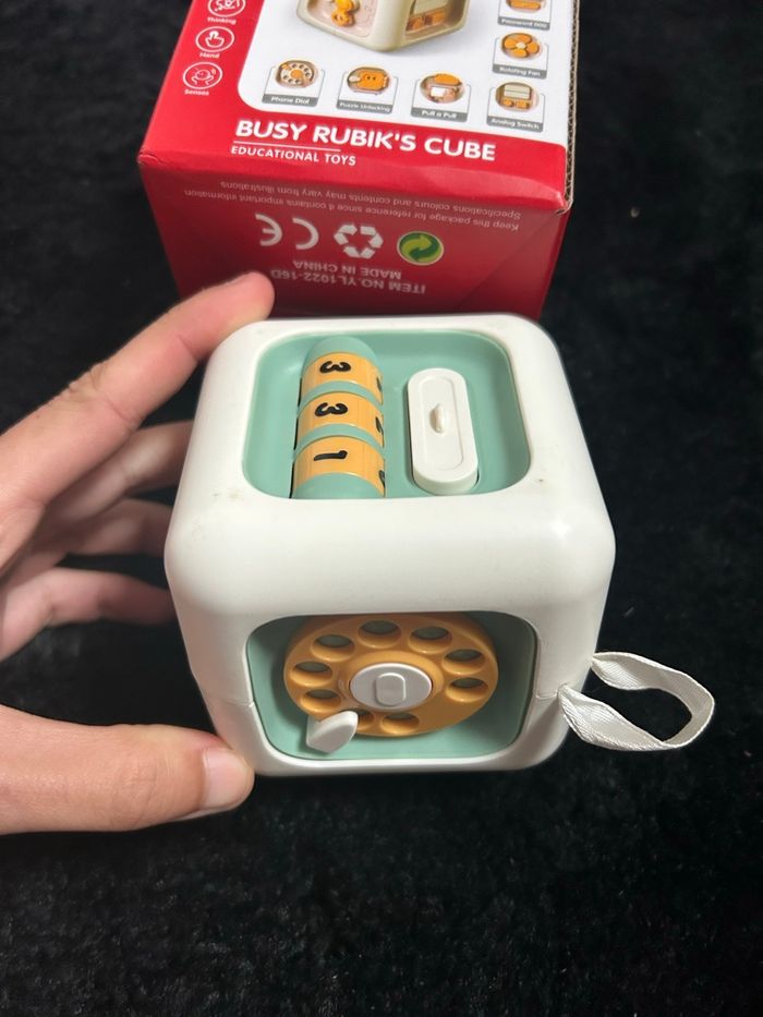 Busy rubik cube - photo numéro 4