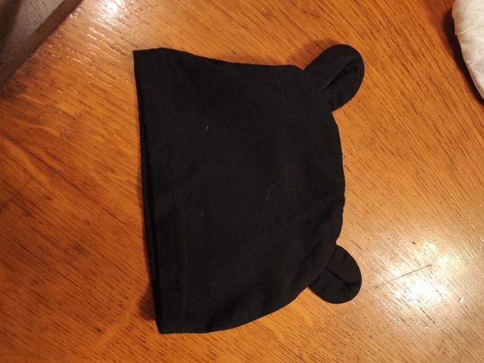 6 Bonnets - photo numéro 4
