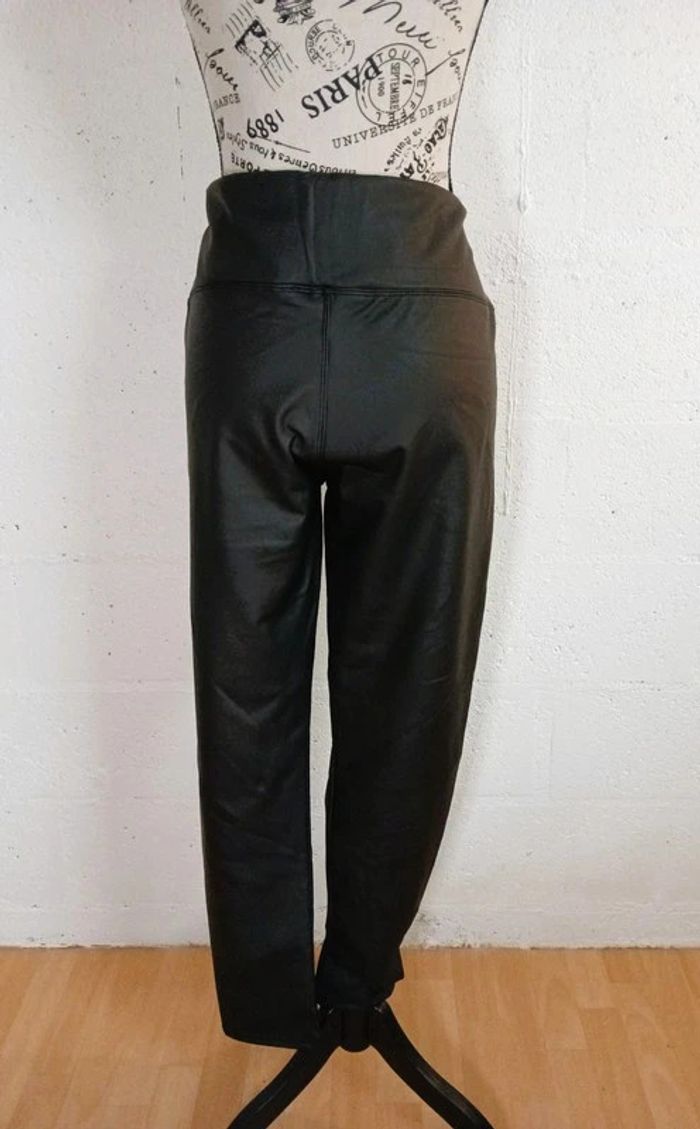 🖤 Legging simili cuir – Taille 4XL – État impeccable - photo numéro 5