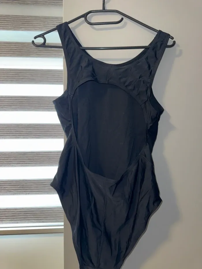 Maillot de bain taille 44 noir decathlon - photo numéro 2